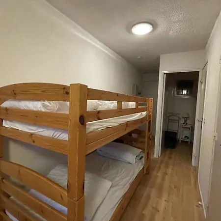 Cozy In - 6 People